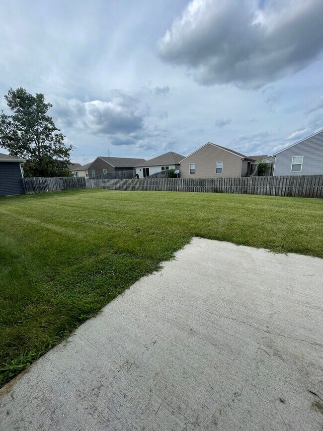 Building Photo - 3950 Austrian Ct