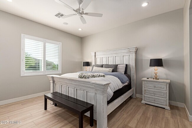 Building Photo - 17316 E Quail Track Rd