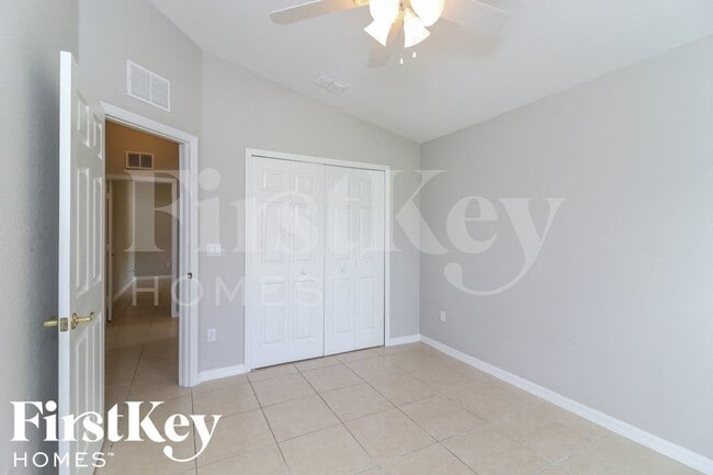 Building Photo - 9041 Irving Rd