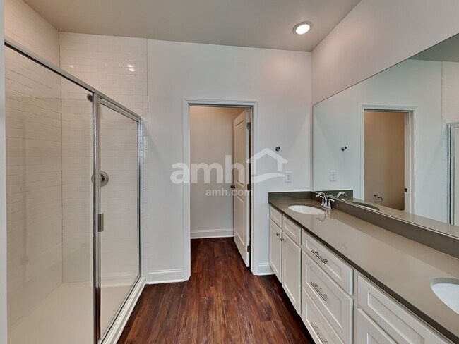 Building Photo - 5263 Blue Mountain Dr