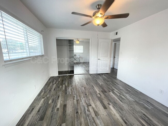 Building Photo - 1101 Fairview Rd