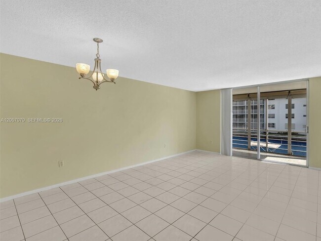 Building Photo - 3600 NE 170th St