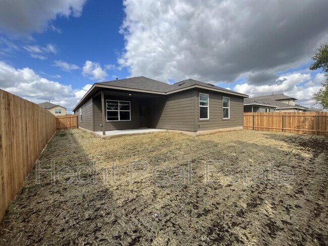 Building Photo - 283 Silver Glen Dr