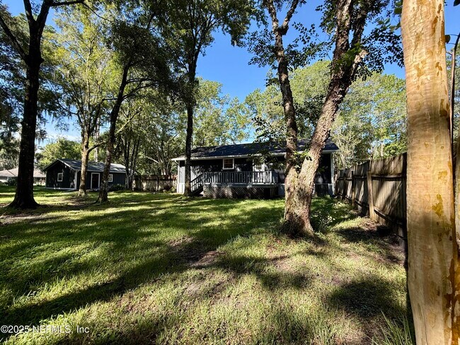 Building Photo - 2516 Horseshoe Bend Rd