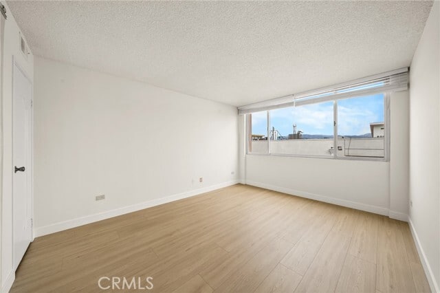 Building Photo - 401 La Fayette Park Pl