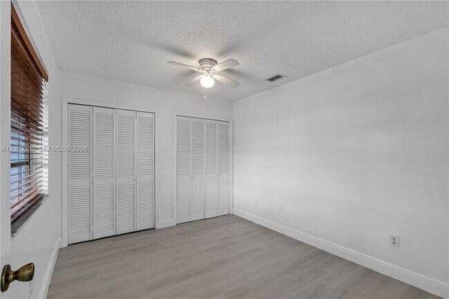 Building Photo - 1403 S Liberty Ave