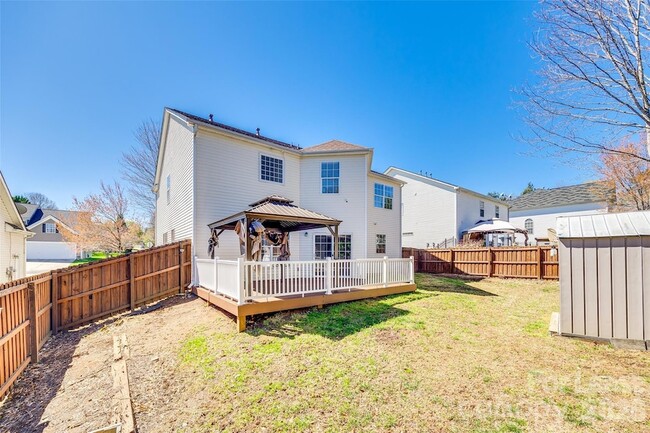 Building Photo - 3725 Planters Watch Dr