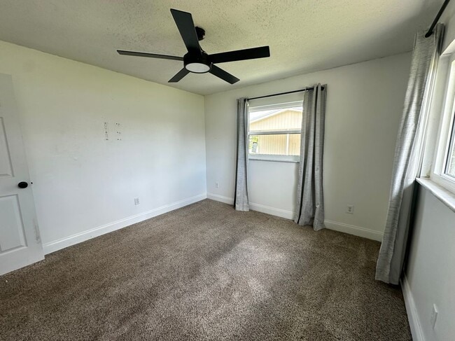 Building Photo - 2781 Fulford St