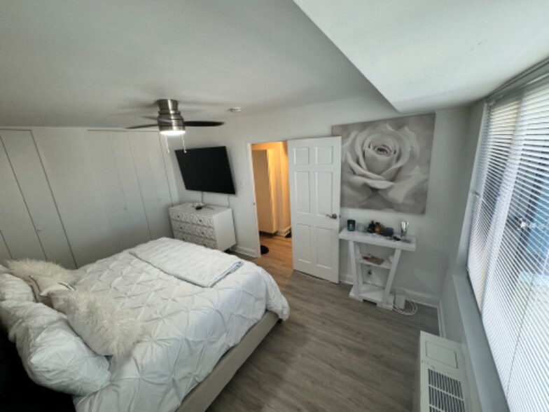 Building Photo - 5410 Connecticut Ave