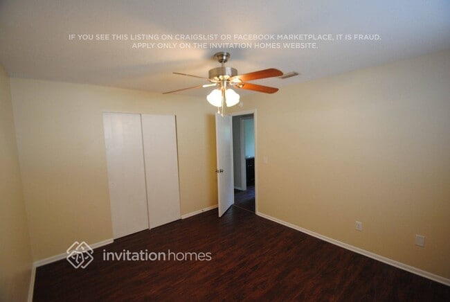 Building Photo - 520 Sunrise Dr