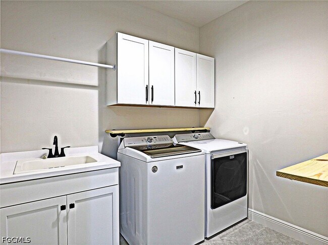 Building Photo - 7652 Cypress Walk Dr