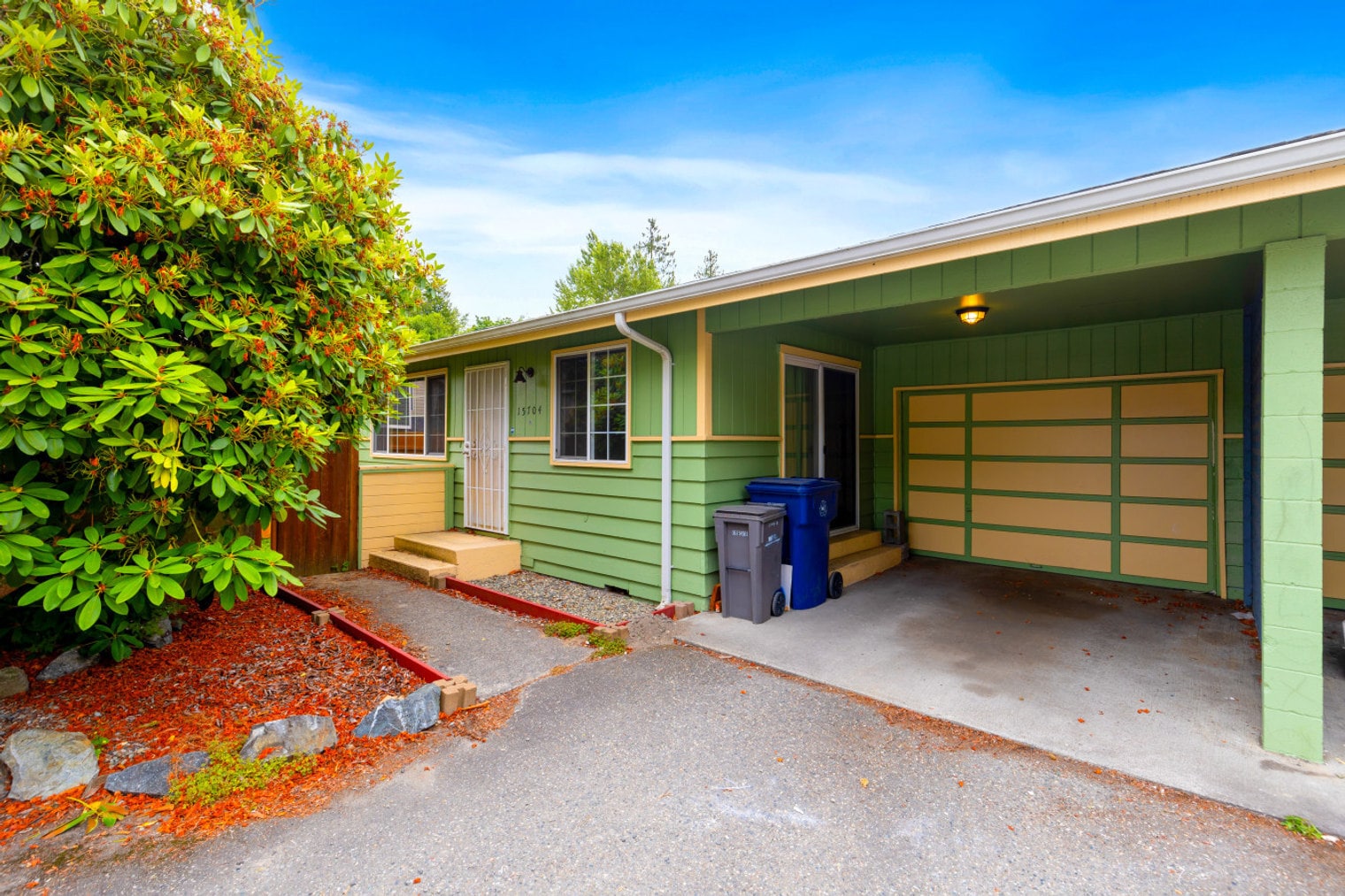 Building Photo - 15704 Ash Way