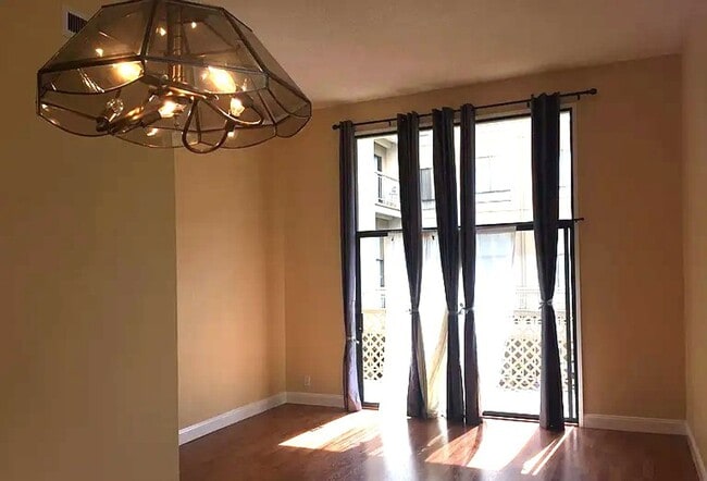 Building Photo - Two Bed and Two Bath Condo in The Keys in Walnut Creek-Close to Downtown!