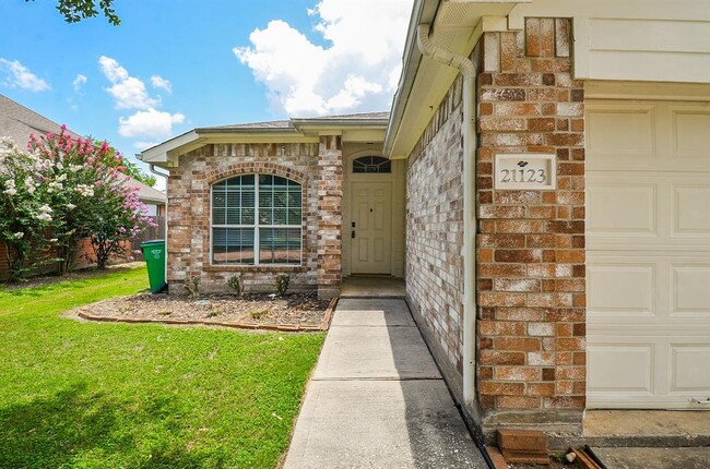 Building Photo - 21123 Bear Tree Trail