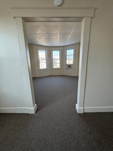 Building Photo - 4400 Liberty Ave