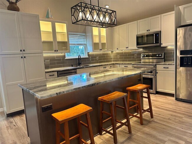 Building Photo - 24876 NE 135th St