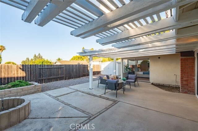 Building Photo - 2240 Maywind Way