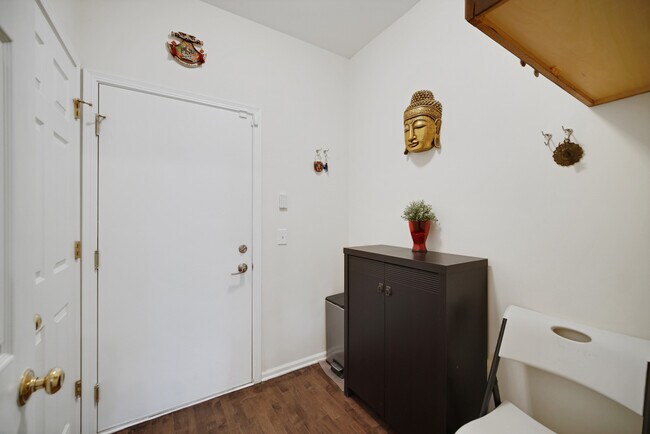Building Photo - 439 Bay Tree Cir