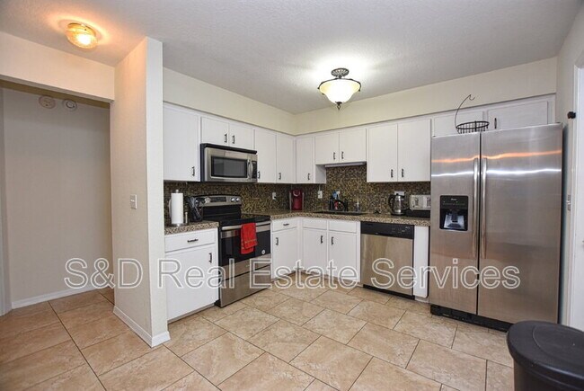 Building Photo - 1072 Meadowood Pointe Rd