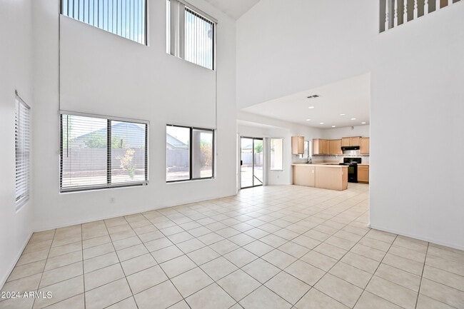 Building Photo - 10831 W Sheridan St