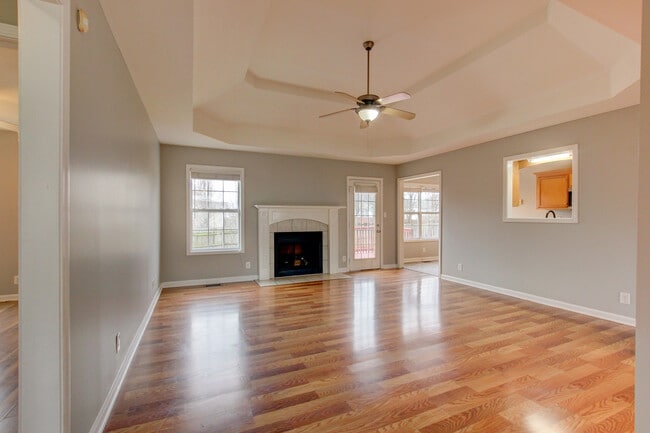 Building Photo - 3696 S Naples Ct