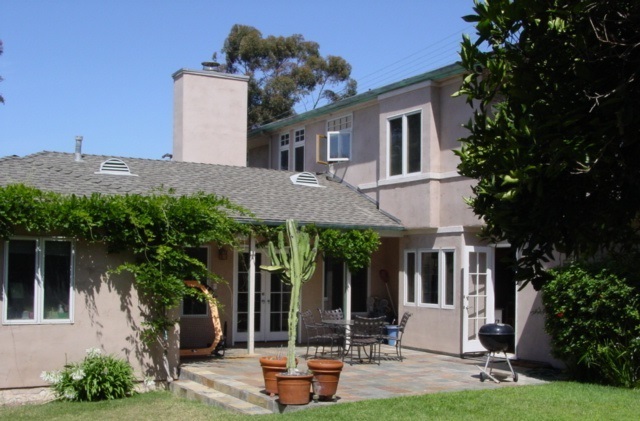 Building Photo - 4BR/2+1BA Single Family House - La Jolla