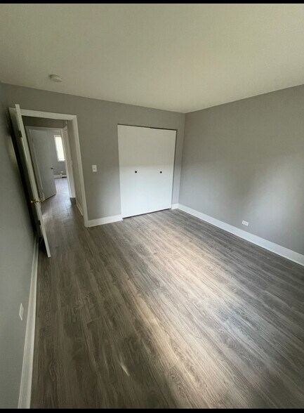 Building Photo - 636 W Pickwick Ct