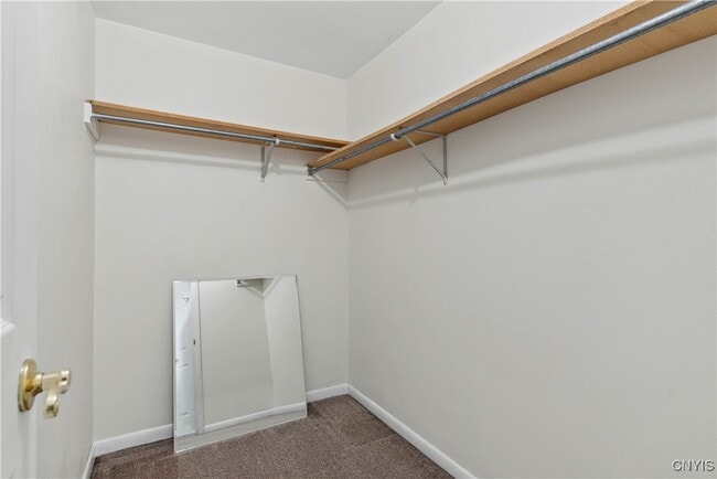 Building Photo - 104 Lookout Cir