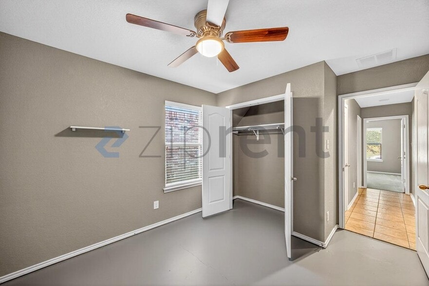 Building Photo - 7614 Heavenly Arbor