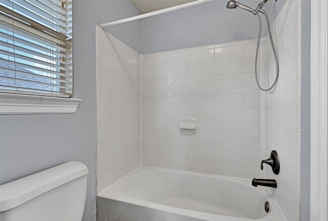 Building Photo - 14727 Bronze Finch Dr
