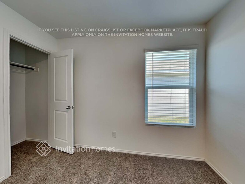 Building Photo - 121 Br Vlg Wy