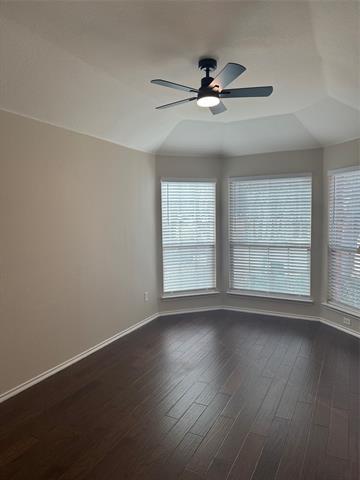 Building Photo - 2204 Spencer Pl