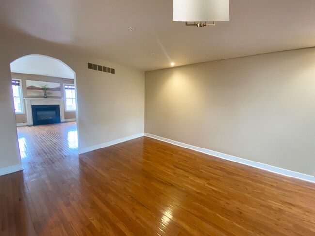 Building Photo - 3981 Forester Blvd