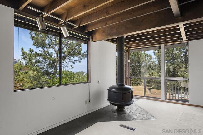 Building Photo - 13070 Via Grimaldi