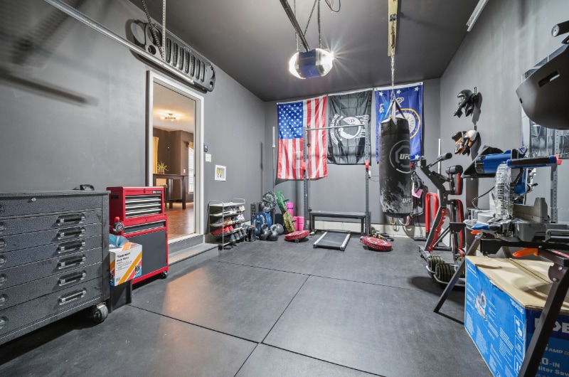 Building Photo - 5022 Breleigh Ln