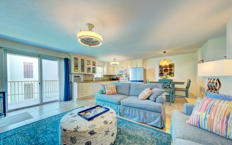 Building Photo - 3820 Ocean Beach Blvd