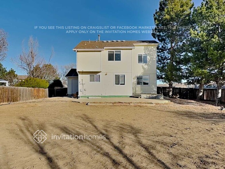 Building Photo - 11001 Benton St