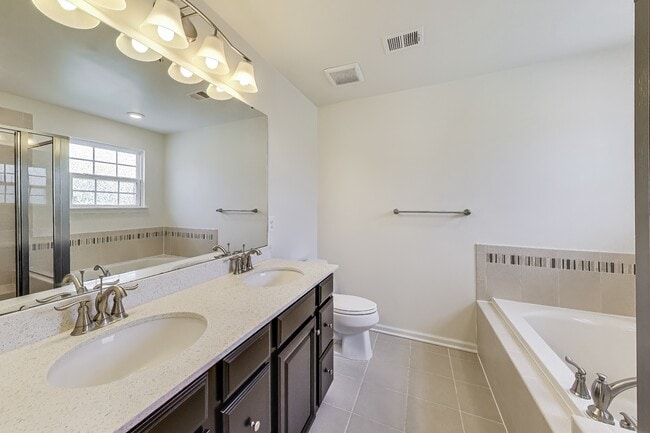Building Photo - 13771 Soaring Wing Ln