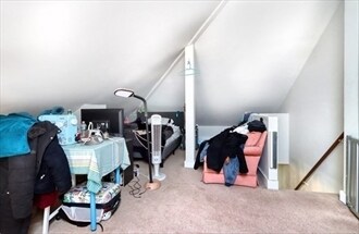 Building Photo - 166 Raymond St