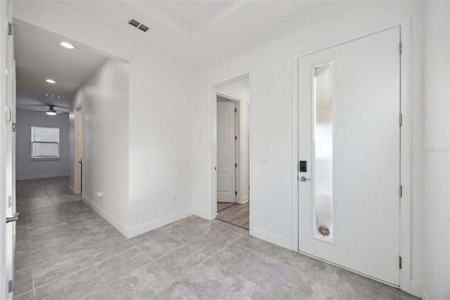 Building Photo - 5013 E Fountainwood Dr