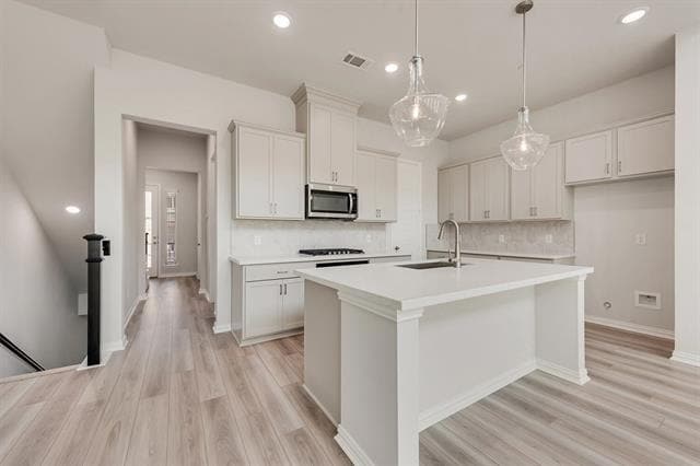 Building Photo - 4221 Willow Pond Dr