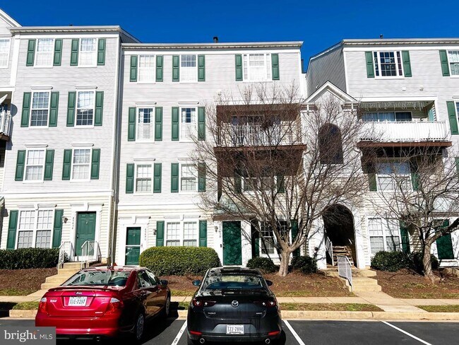 Building Photo - 45498 Whistling Terrace