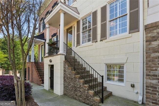 Building Photo - 1071 Pearl
