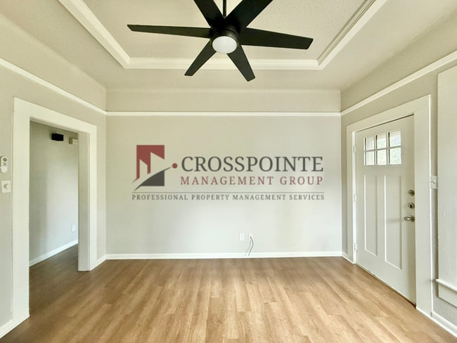 Building Photo - Bright & Modern 1-Bedroom with In-Unit Laundry