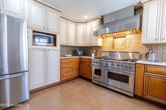Building Photo - 7315 W Beryllium Ln
