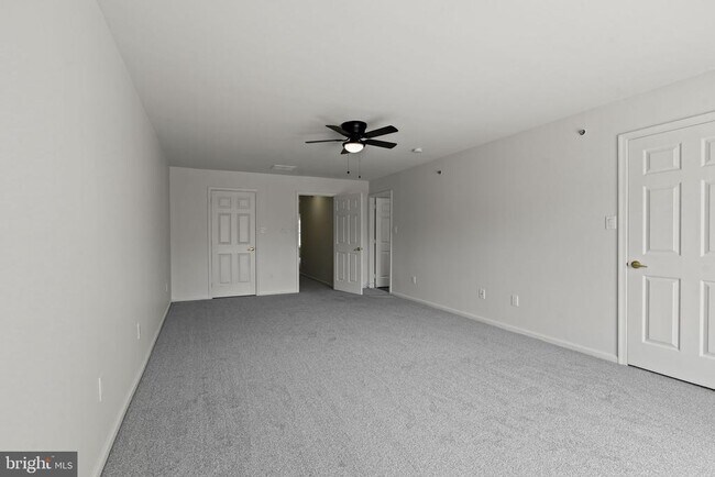 Building Photo - 124 Buckingham Way