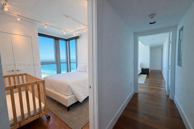 Building Photo - 101 20th St