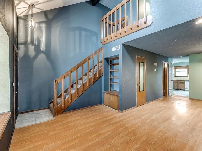 Building Photo - 1602 NW 46th St