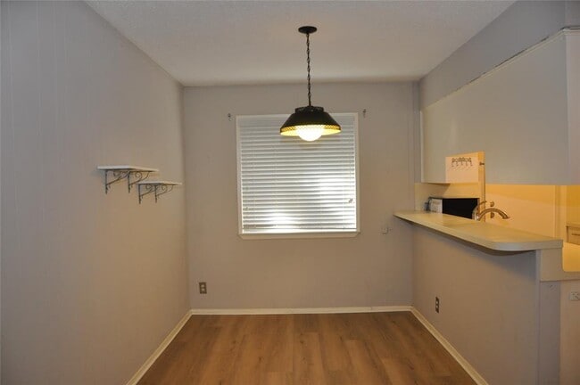 Building Photo - 2011 Gathright Cove