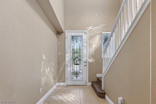 Building Photo - 11223 Dahlia Grove St